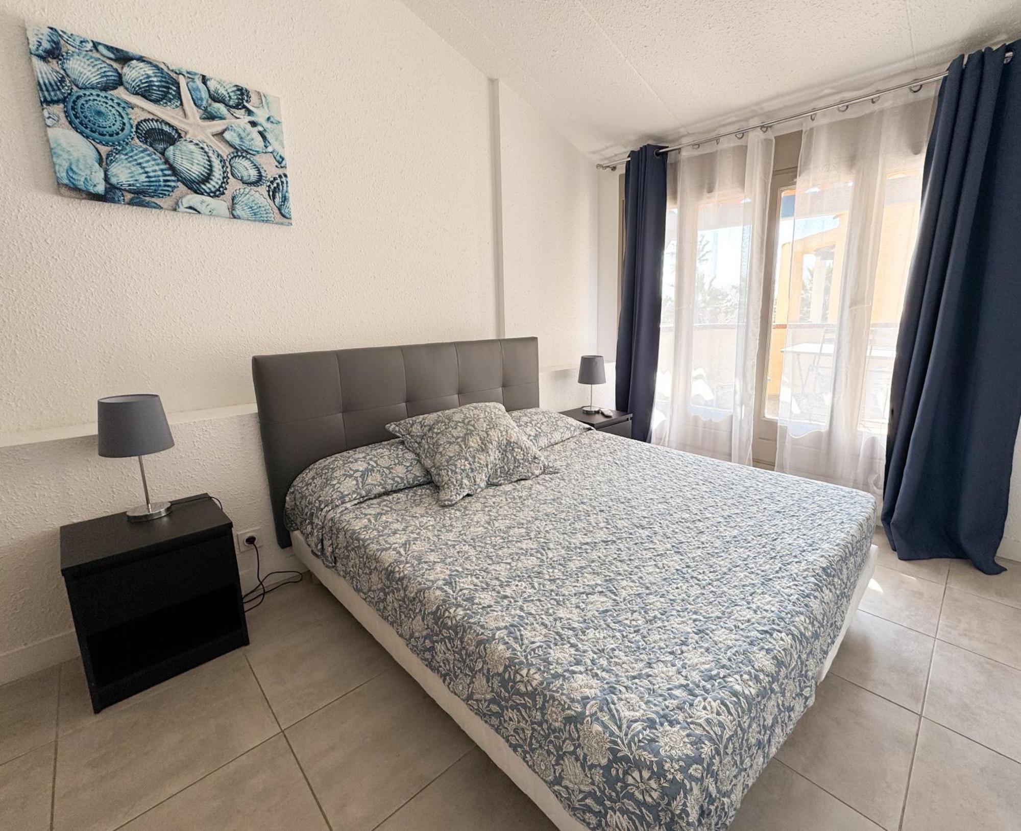 Malibu Village Canet-en-Roussillon Exterior photo