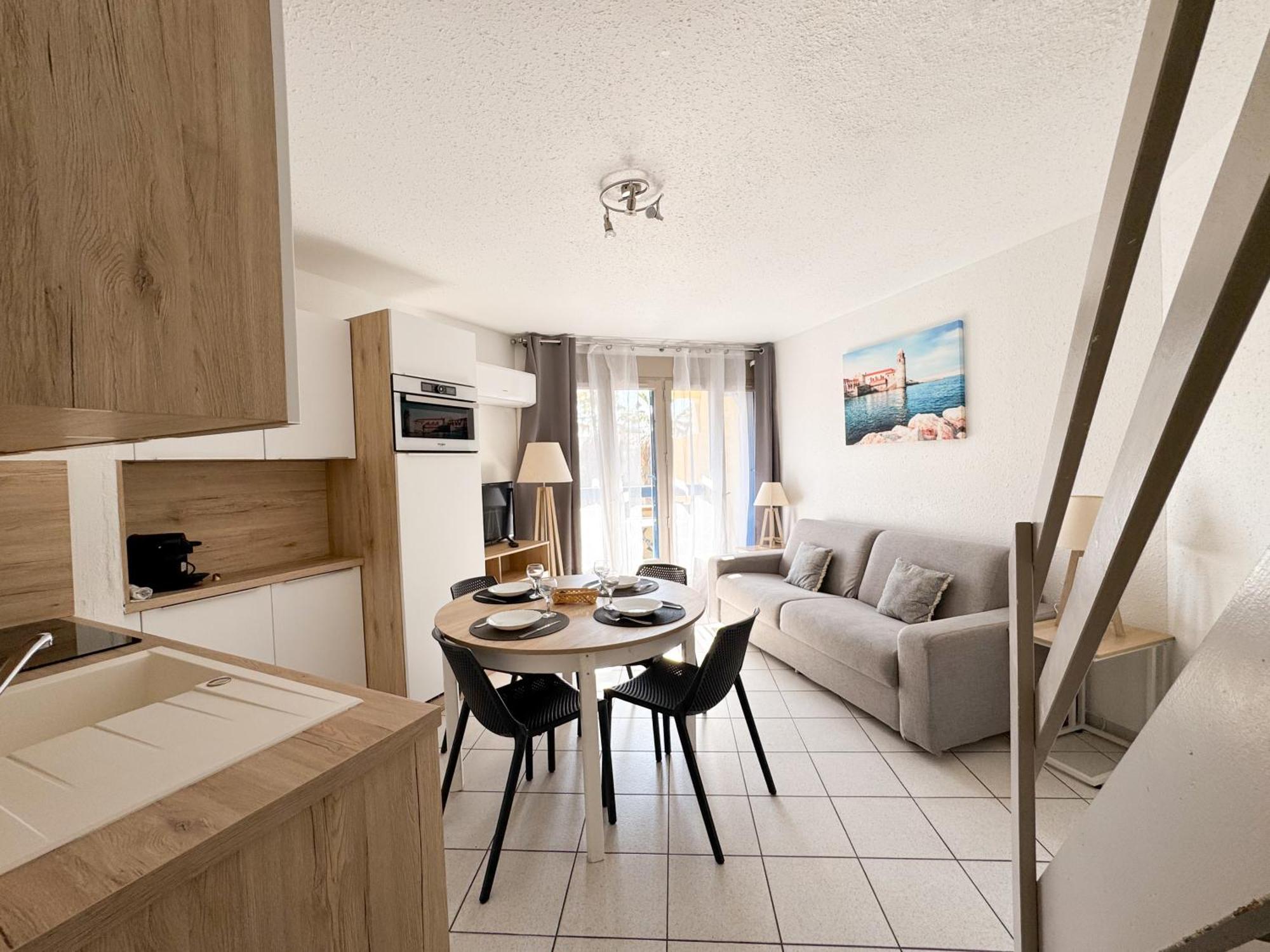 Malibu Village Canet-en-Roussillon Exterior photo