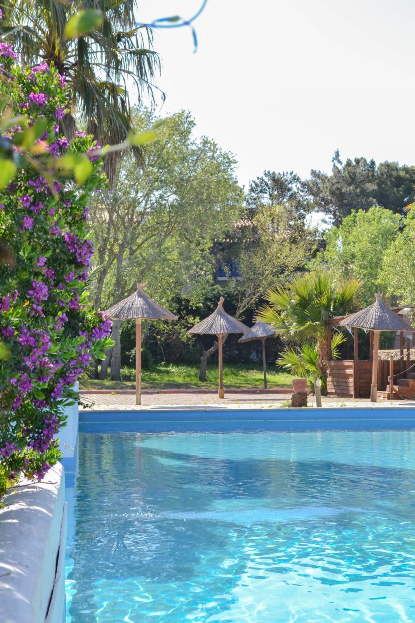 Malibu Village Canet-en-Roussillon Exterior photo