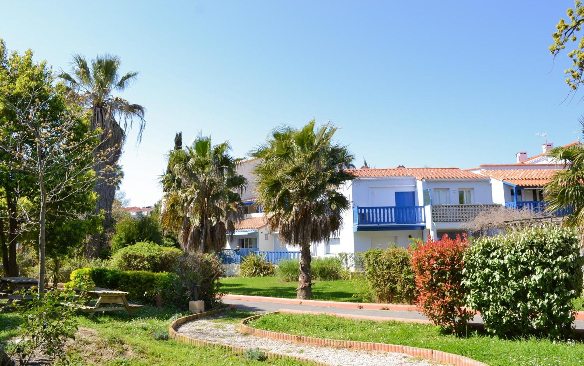 Malibu Village Canet-en-Roussillon Exterior photo
